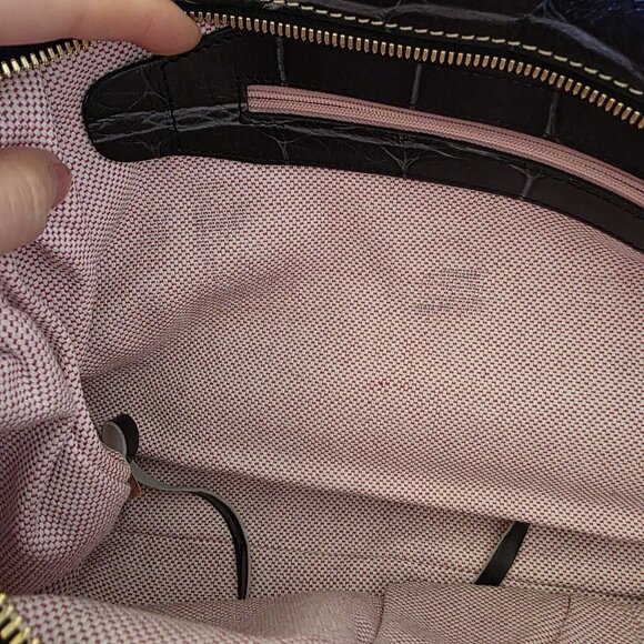 Dooney & Bourke Croc Embossed Leather Travel Duffel 22” Black Overnight Bag - Picture 10 of 16